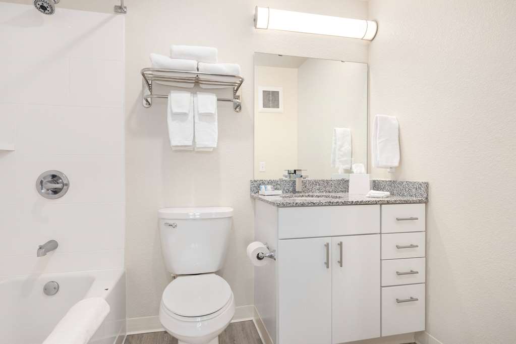 WaterWalk Extended Stay by Wyndham Minneapolis Plymouth - photo 63