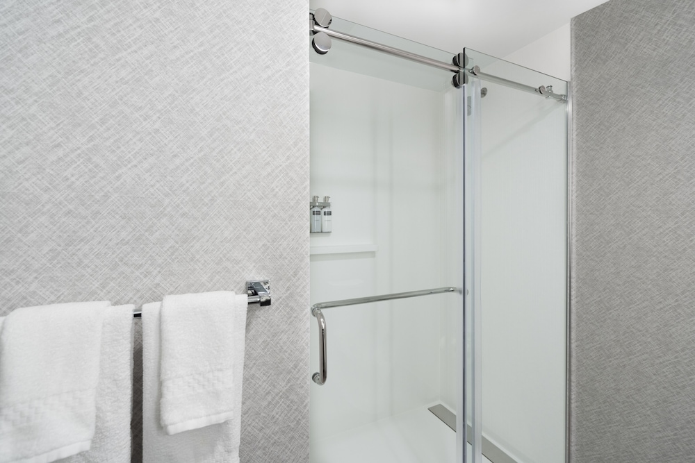 Fairfield Inn & Suites by Marriott Boston Logan Airport Chelsea - photo 21
