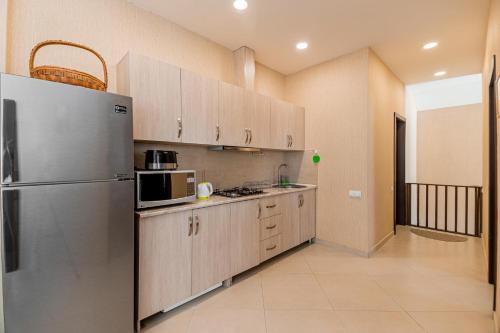 Villa In Crystal