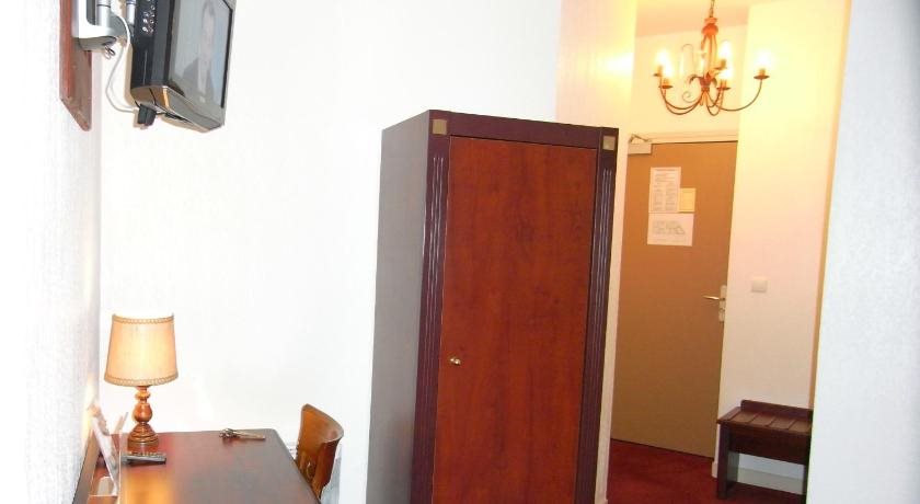 H tel Restaurant Du Parc in La Rochette, France