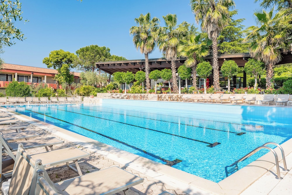 Sport Hotel Olimpo in Garda, Italy