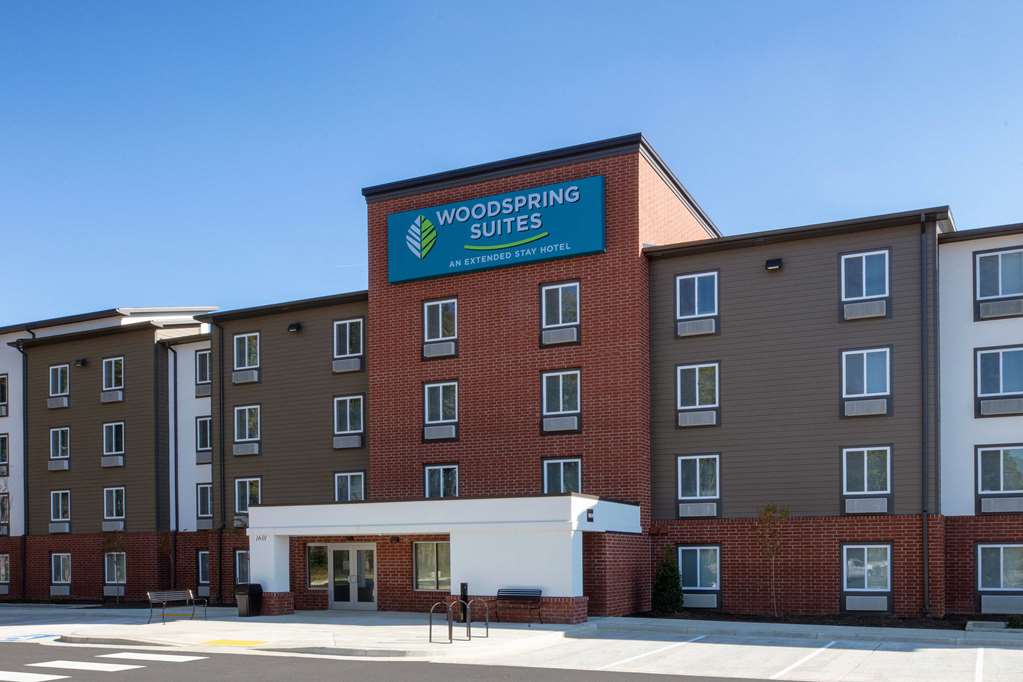 WoodSpring Suites Washington DC East Arena Drive - photo 4