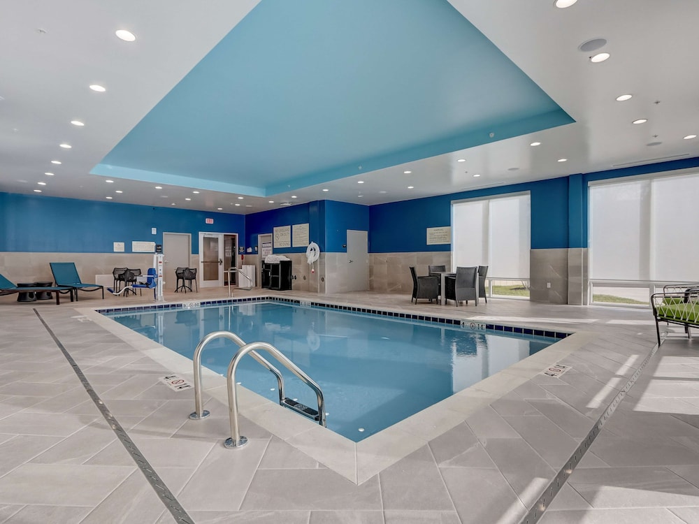 Hampton Inn and Suites by Hilton Cincinnati Midtown Rookwood - photo 62