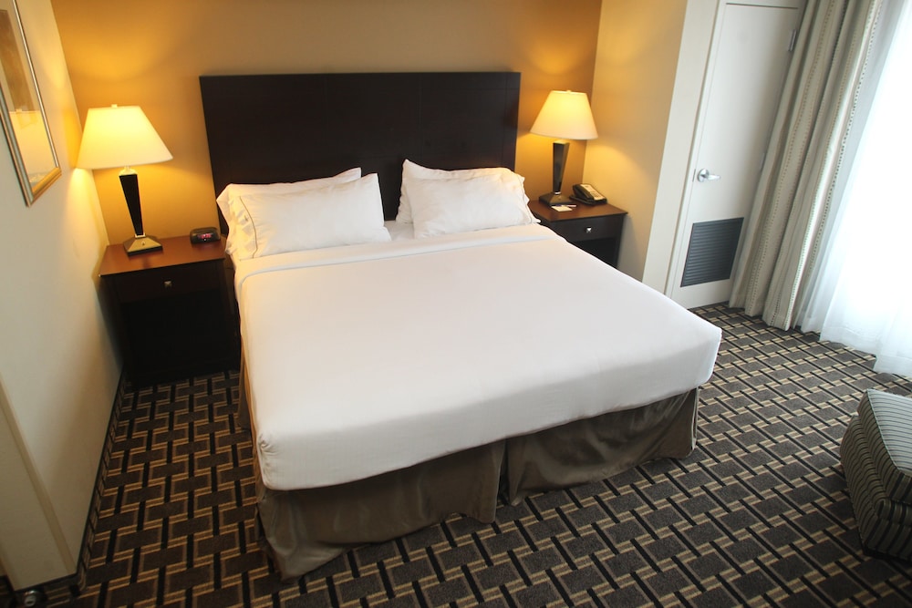 Holiday Inn Express Pembroke by IHG - photo 6