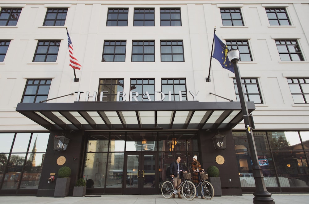 The Bradley Hotel - photo 44