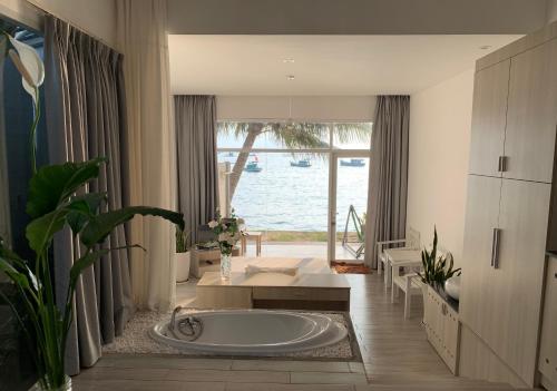 HS Beach House Phu Quoc Island — 4-Star Luxury Hotel in Phu Quoc, Vietnam