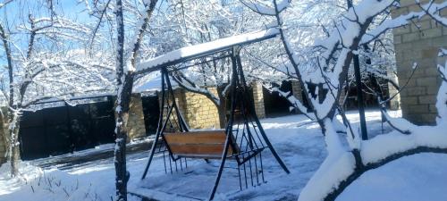 Qusarda günlük bağ evi in Qusar, Azerbaijan