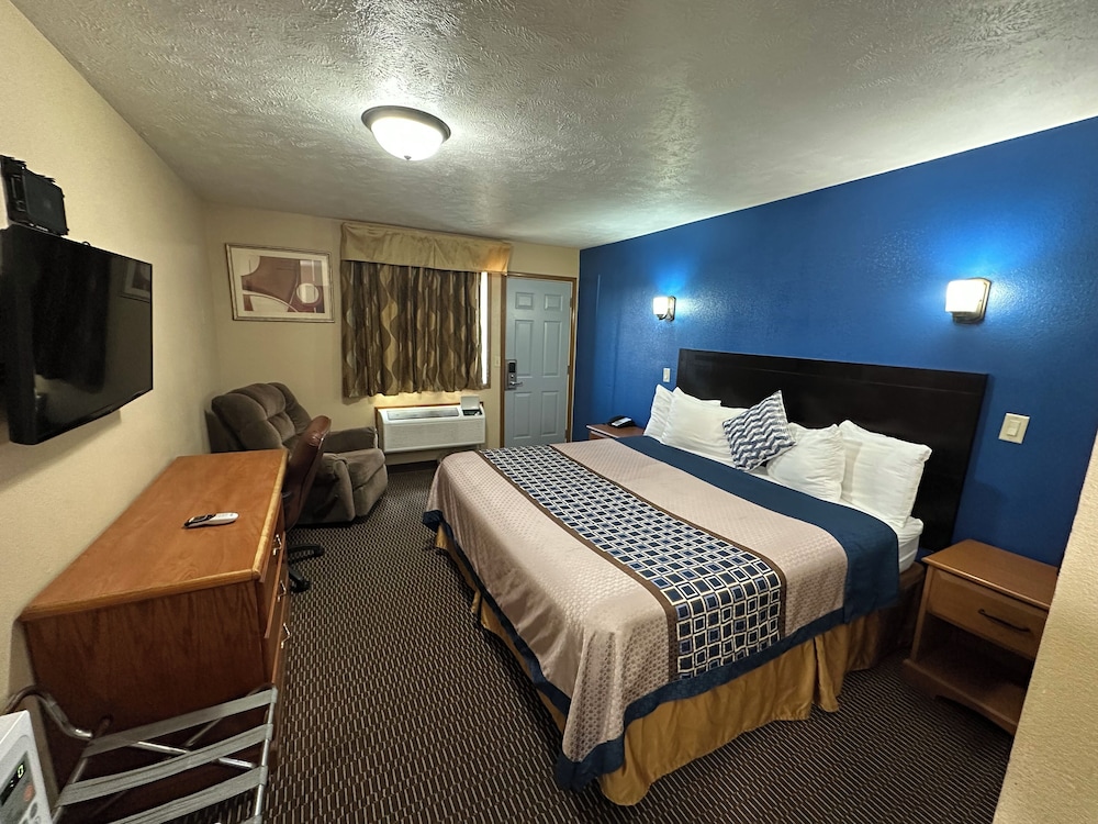 Eco Lux Inn - photo 14