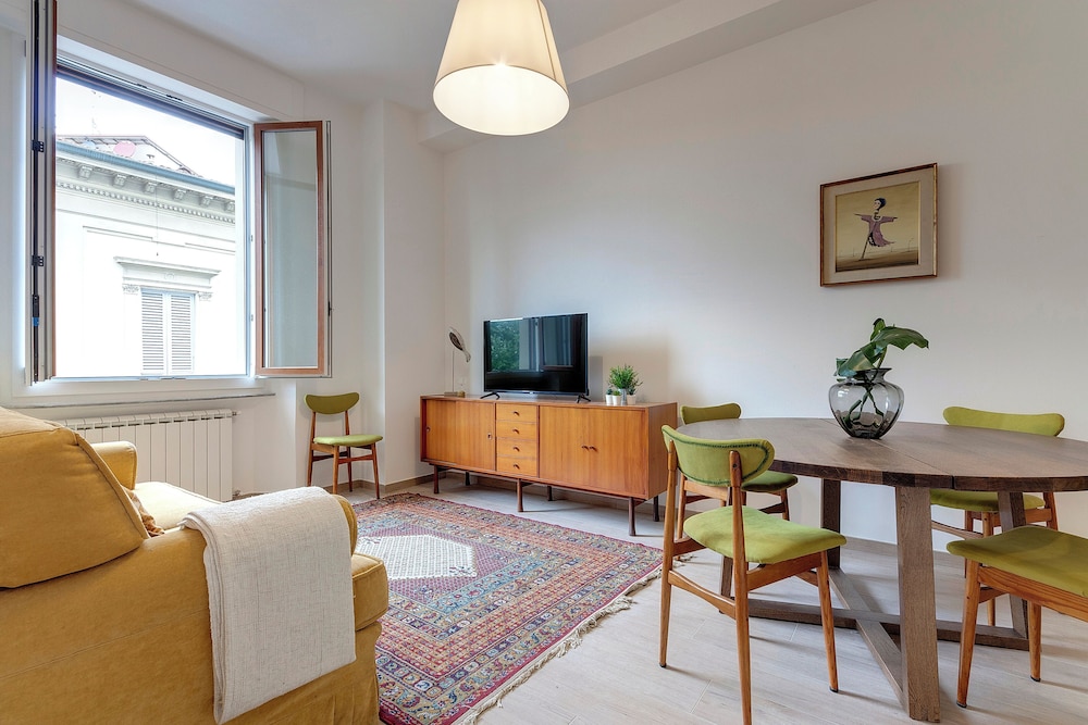 Cavour Apartments by Mamo Florence — 4-Star Luxury Hotel in Florence, Italy