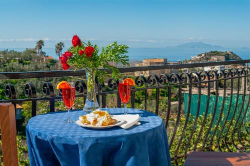Il Viale — 4-Star Luxury Hotel in Massa Lubrense, Italy