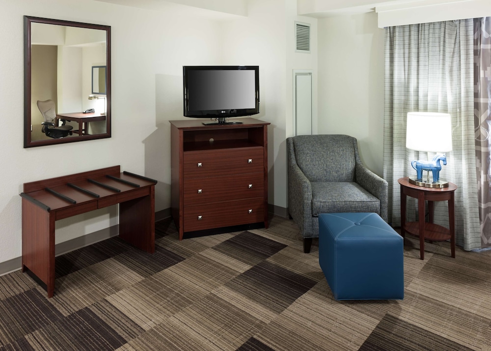 Hampton Inn & Suites Boise Downtown - photo 14