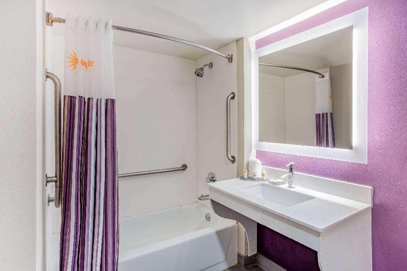 La Quinta Inn Chicago O'Hare Nr. 6072 - photo 25