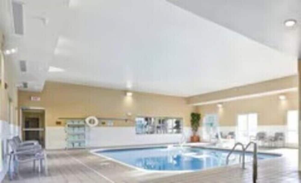 TownePlace Suites by Marriott Sioux Falls - photo 26