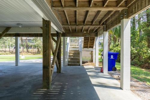 Southern Charm by Oak Island Accommodations - photo 31