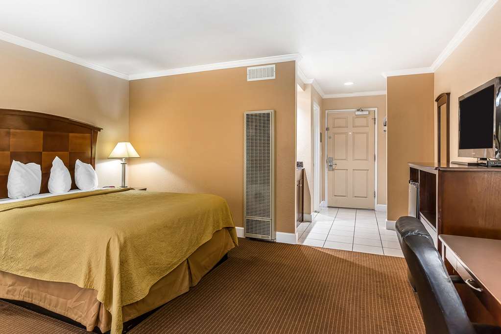 Quality Inn near Hearst Castle - photo 28