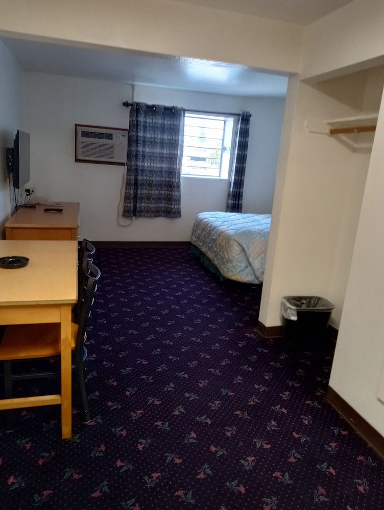 Motel Express - photo 2