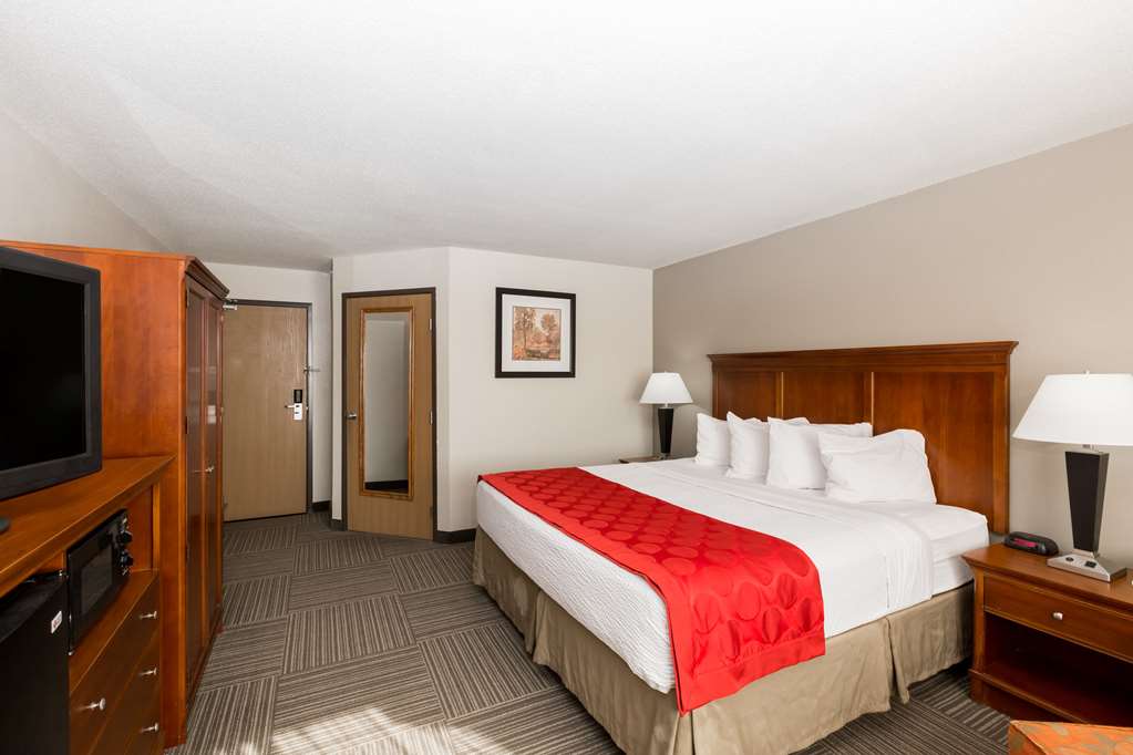 Ramada by Wyndham Platte City KCI Airport - photo 15