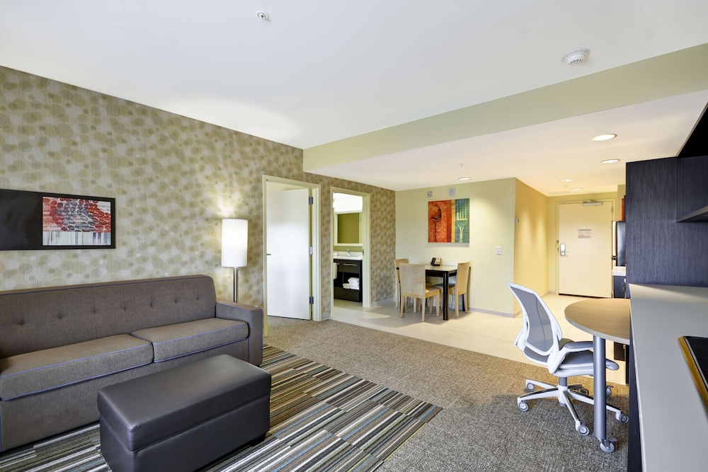 Home2 Suites by Hilton Oswego - photo 9