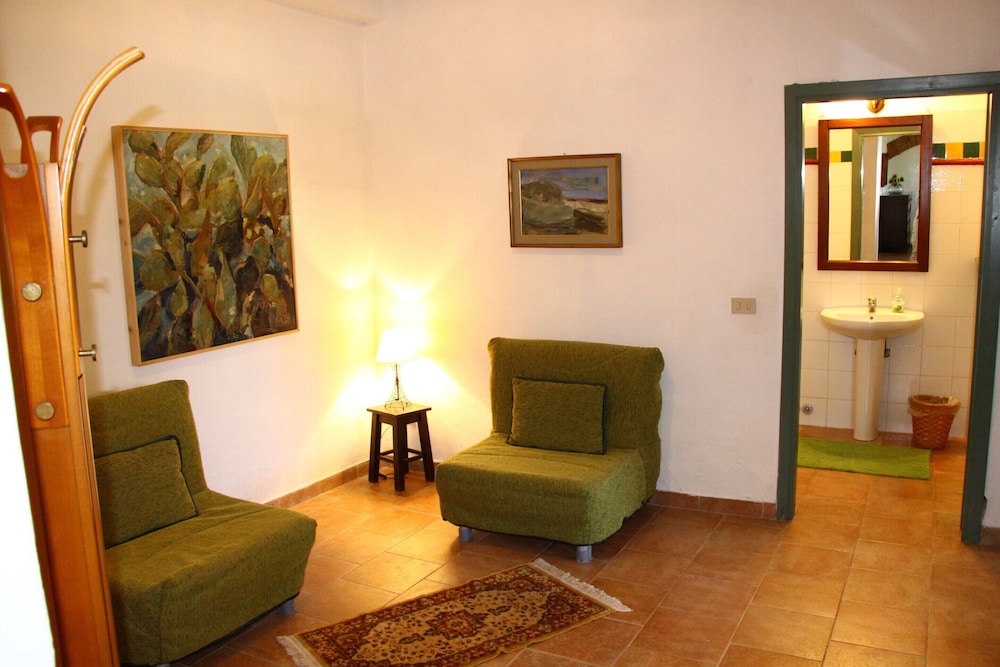 Apartment in Guasticce With Shared Pool — Collesalvetti — photo 4