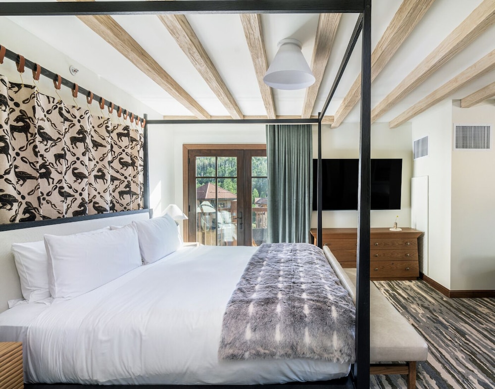 Madeline Hotel & Residences Auberge Collection - photo 62