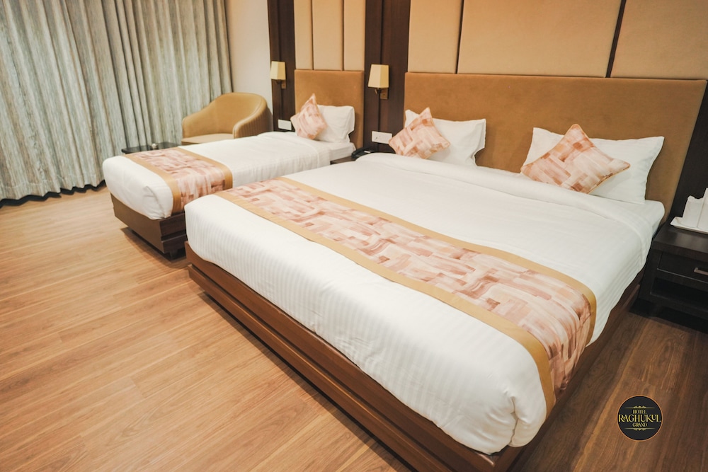 Hotel Raghukul Grand — Azamgarh — photo 4