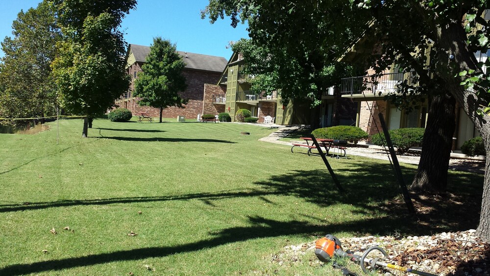 Roark Vacation Resort - photo 15