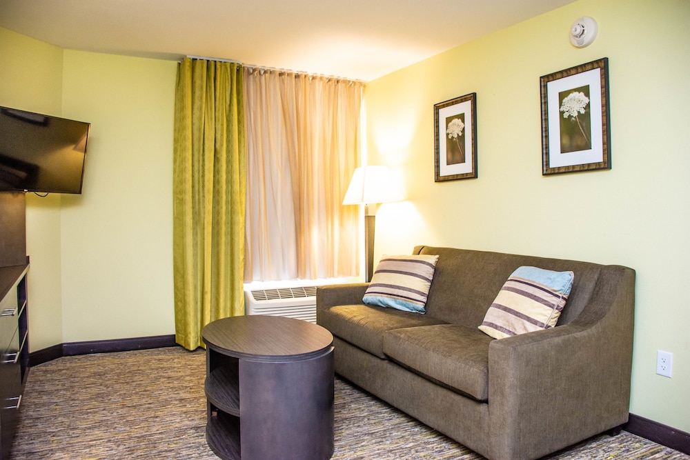 Candlewood Suites : Overland Park W 135th St by IHG - photo 9
