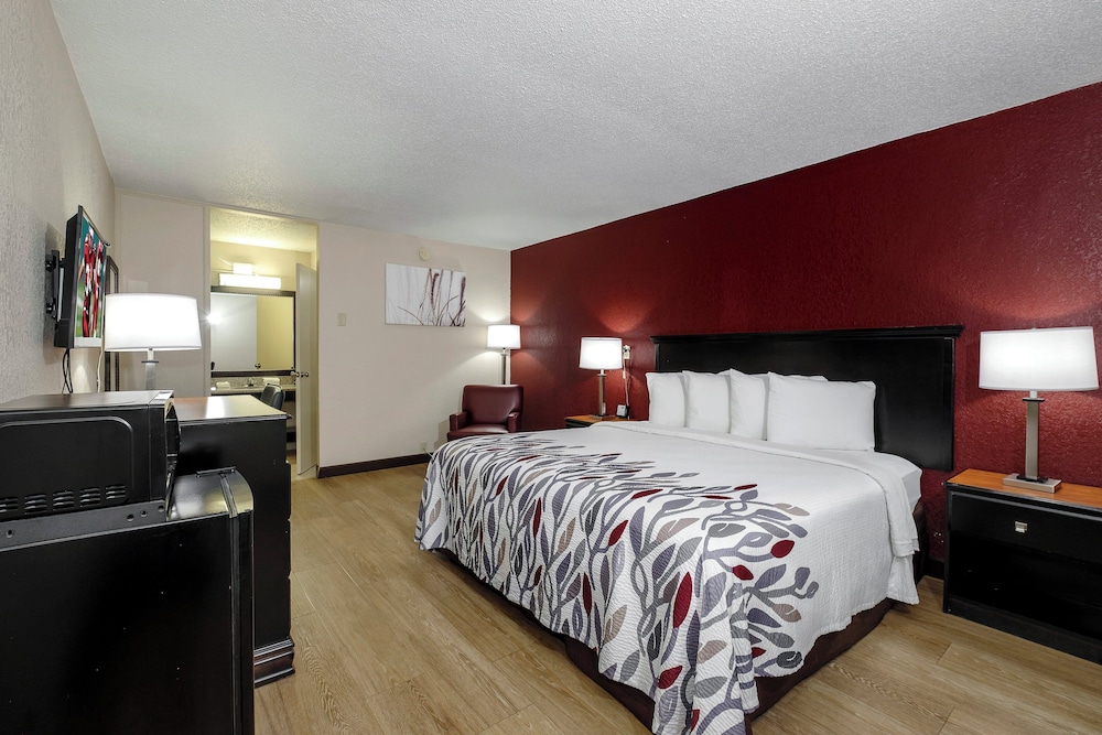 Red Roof Inn Hot Springs - photo 12