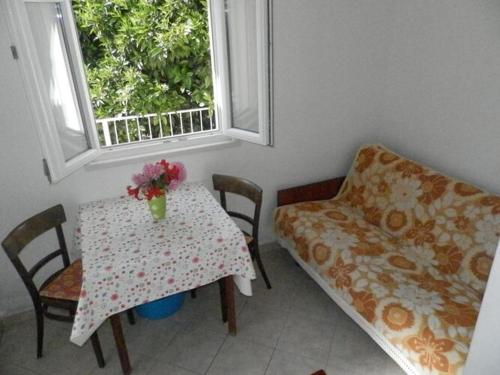 Villa Hortenzia One Bedroom Apartment with Terrace 2