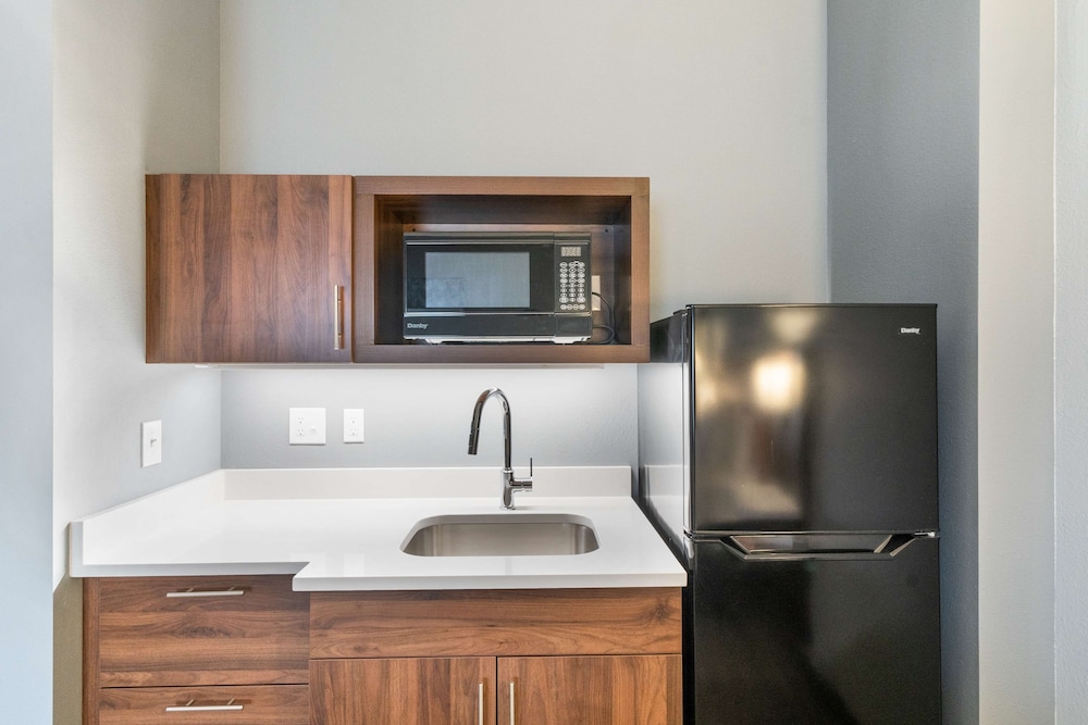 Hampton Inn Winchester N Conference Center VA - photo 25