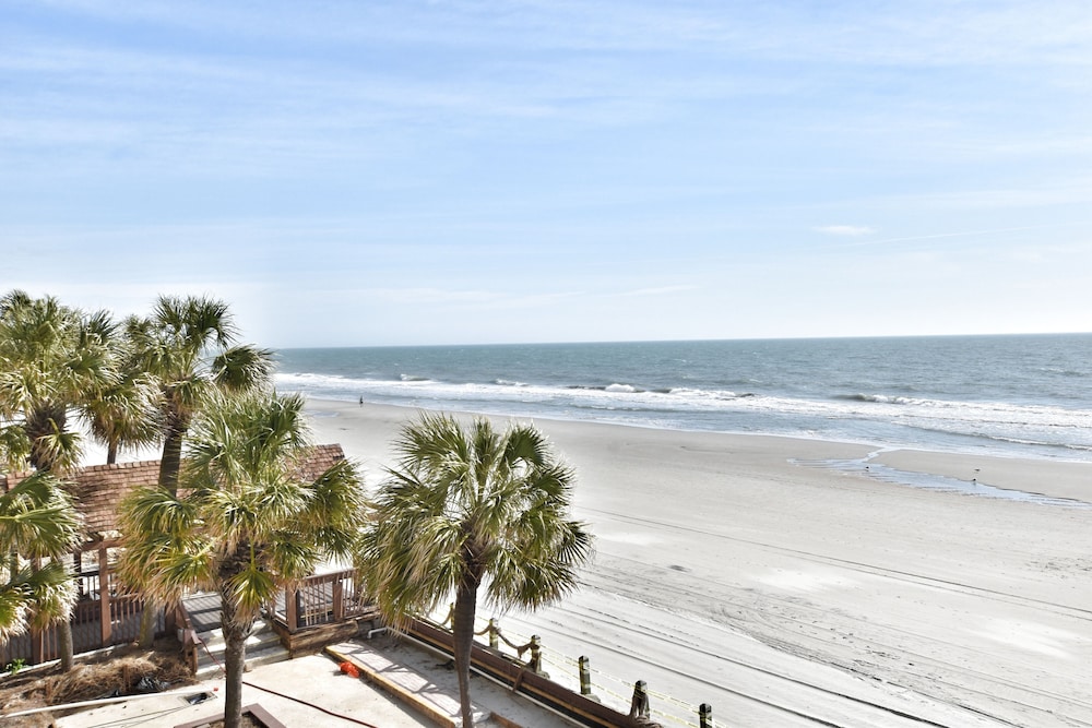 0212 Waters Edge Resort 3 Bedroom Condo by RedAwning - photo 57