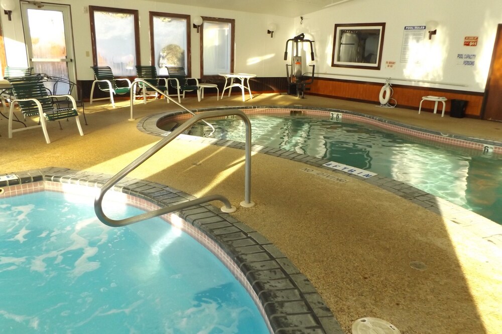 Nisswa Hotel and Suites - photo 49