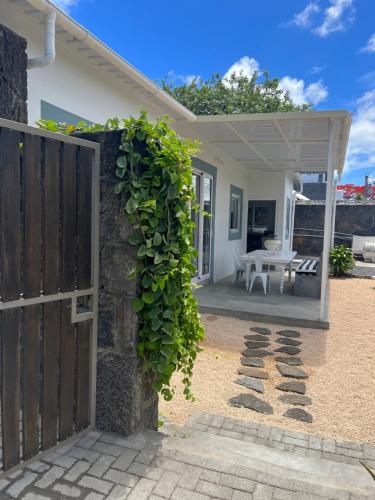 Malena Guest House — 4-Star Luxury Hotel in Grand Baie, Mauritius