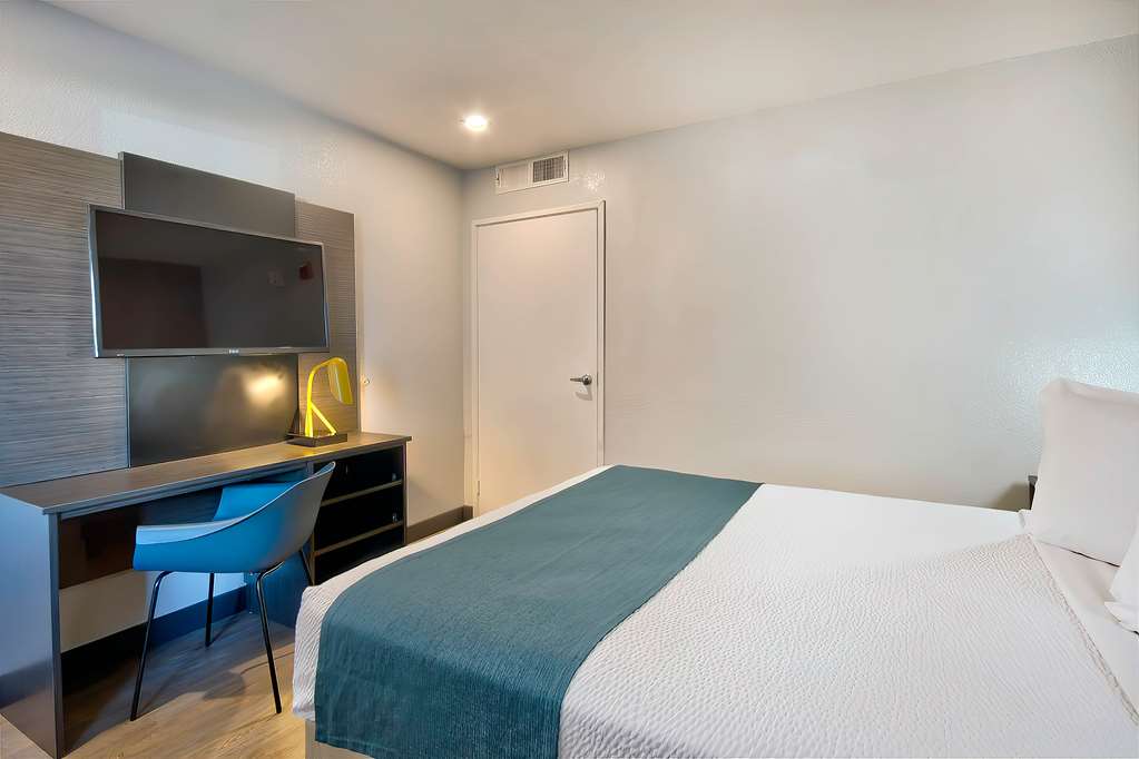 Motel 6 Palmdale CA - photo 9