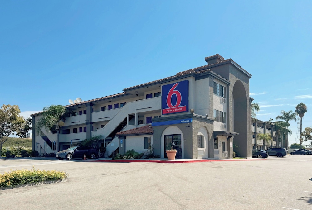 Studio 6 Suites Bellflower Ca Los Angeles — hotel in Bellflower