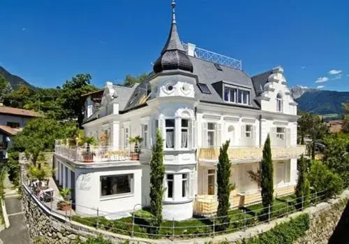 Hotel Villa Maria in Tirolo, Italy