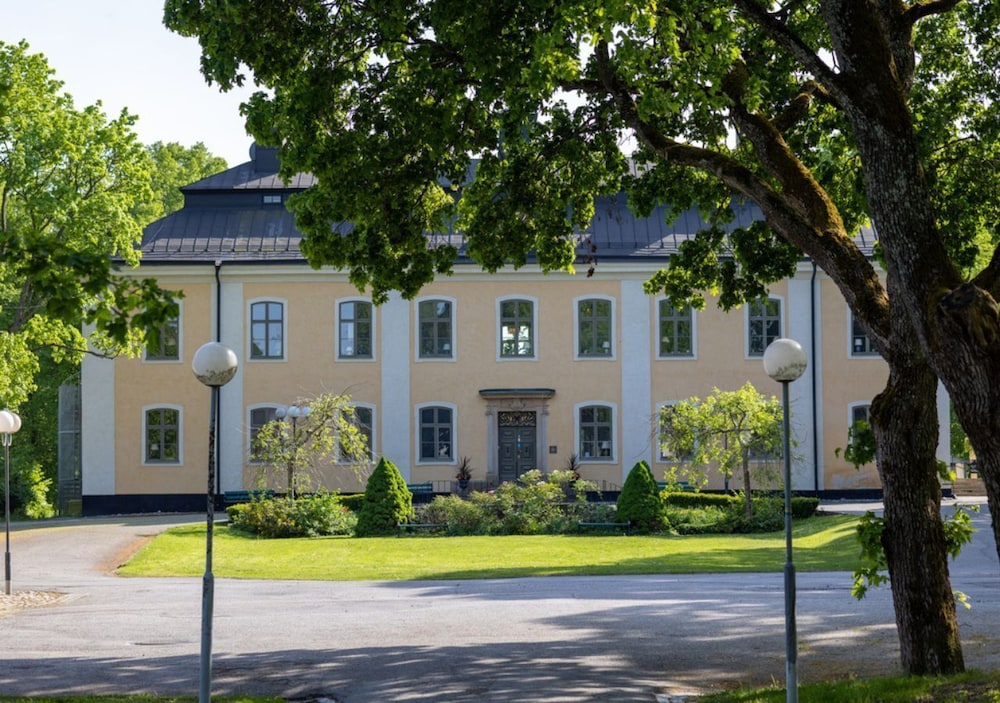 Åkeshofs Slott in Bromma, Sweden