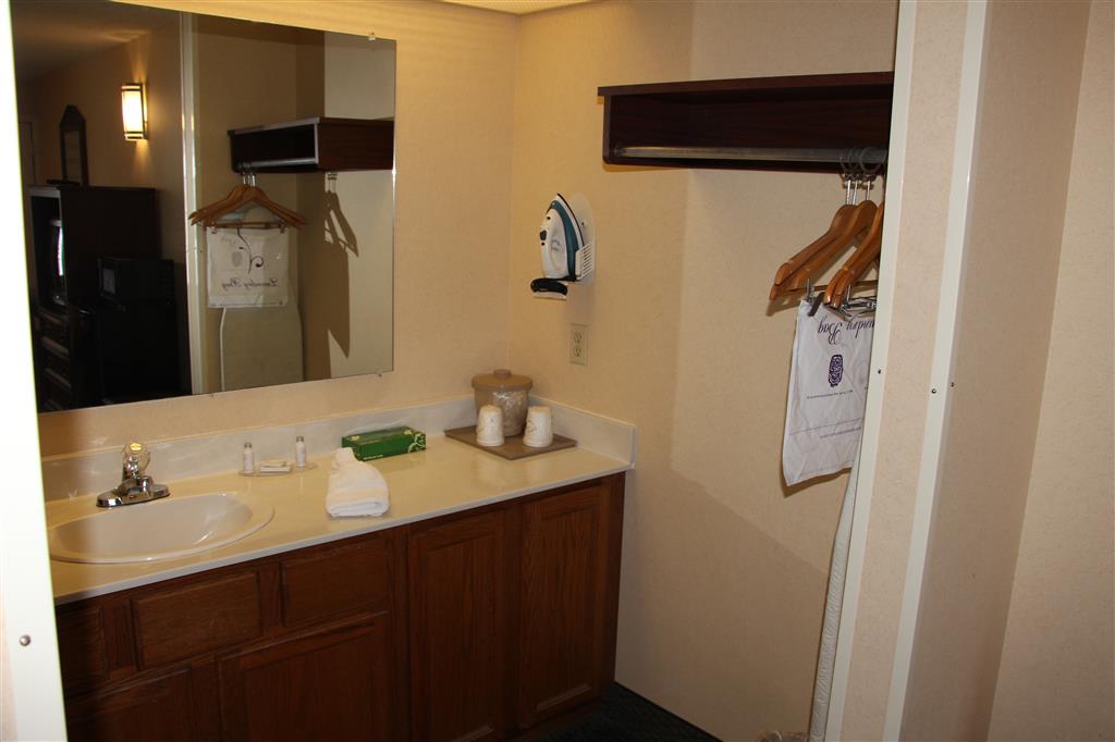 Jameson Inn Douglas - photo 11