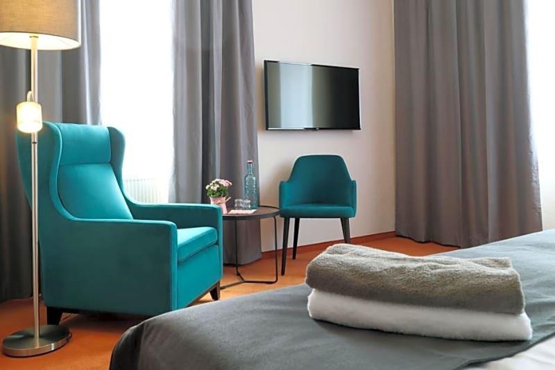 Hotel Sachsischer Hof — Pirna