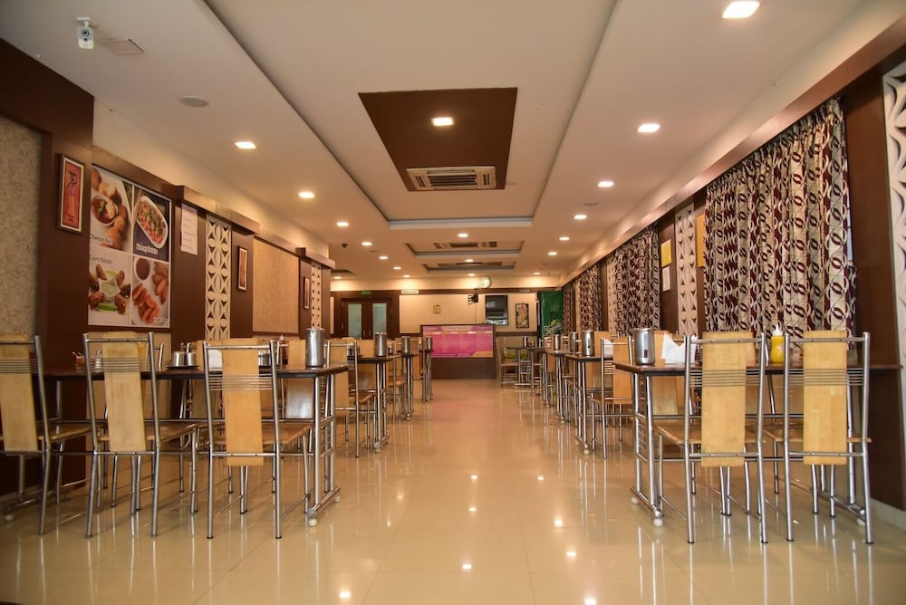 Hotel Varshan International in Erode, India