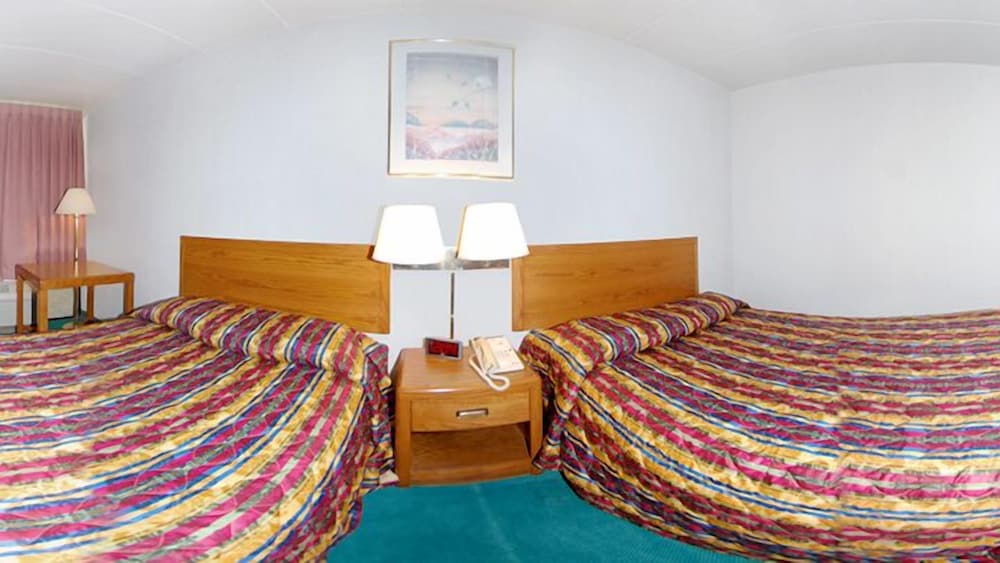 Loyalty Inn Maryville - photo 17