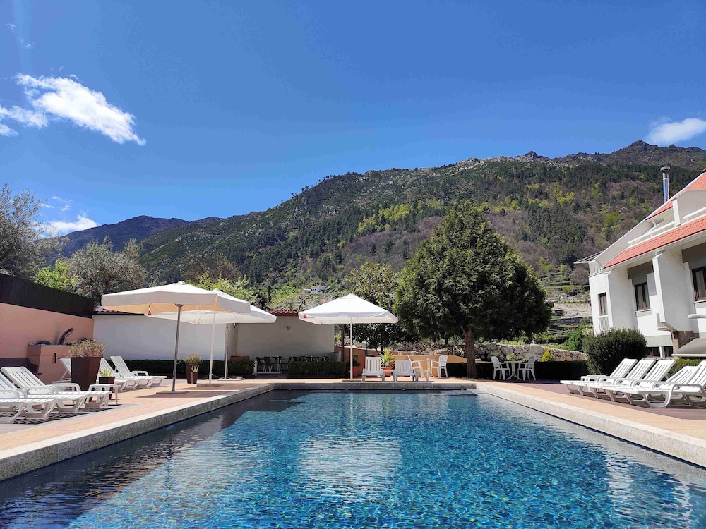 Hotel Berne - carbon neutral hotel in Manteigas