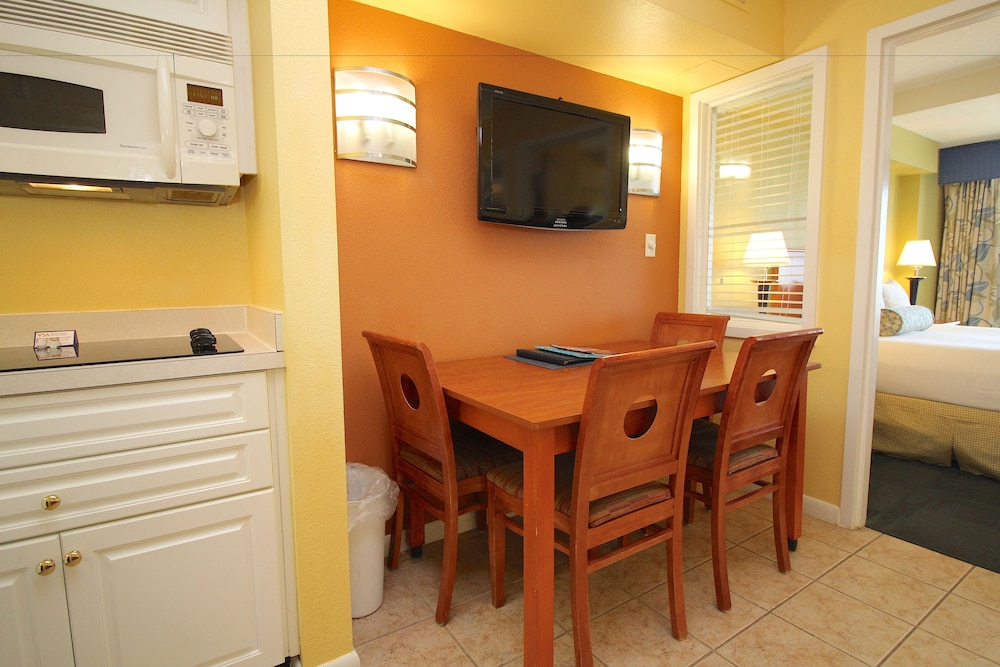 Ocean Sands Resort Oceanfront Virginia Beach by Vacatia - photo 11