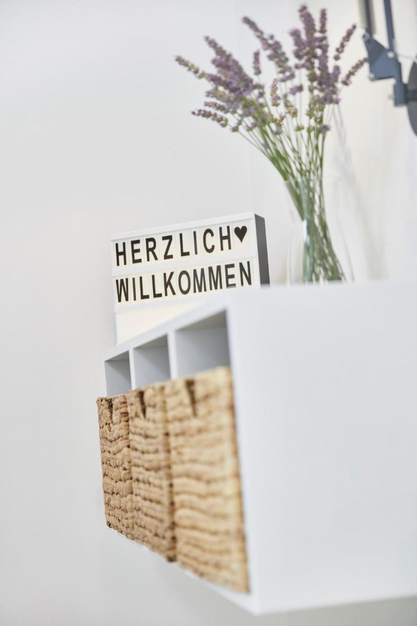 Glücksferien Gänseblümchen — 4-Star Luxury Hotel in Gluecksburg, Germany