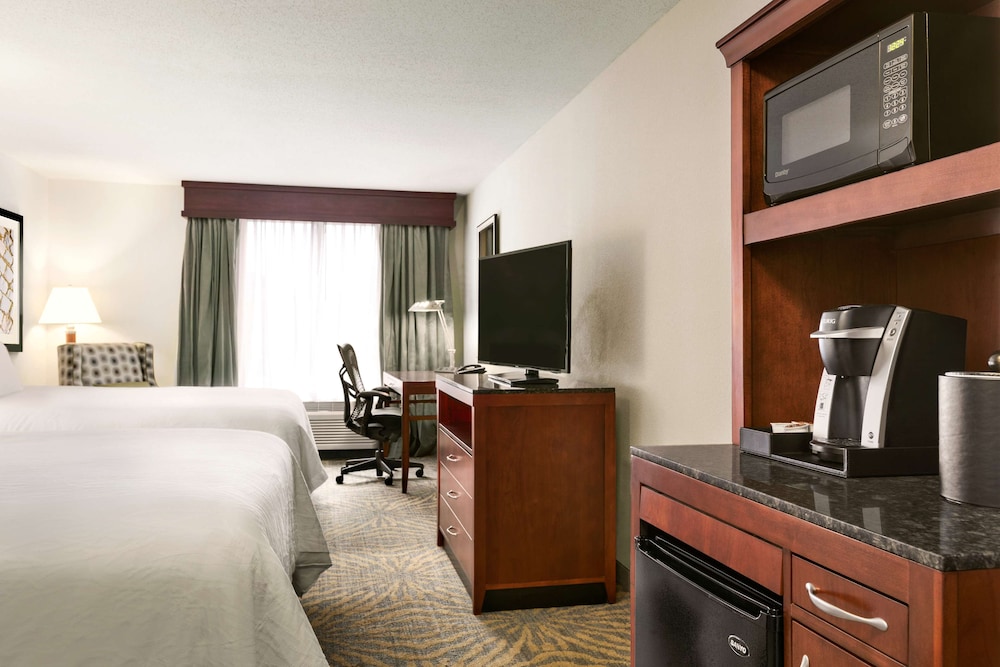 Hilton Garden Inn Shelton - photo 11