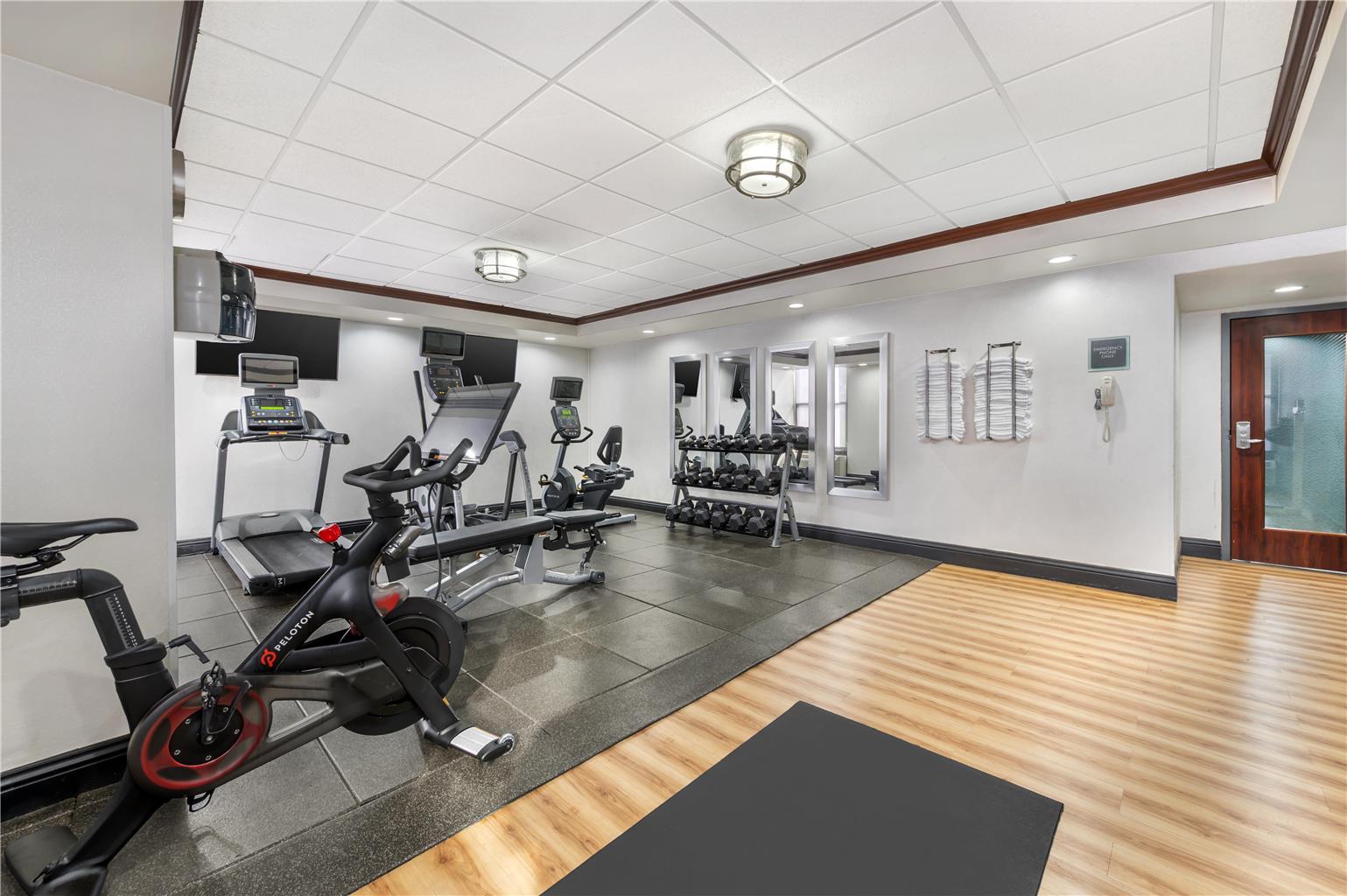 Best Western Plus Indianapolis NW Hotel - photo 24