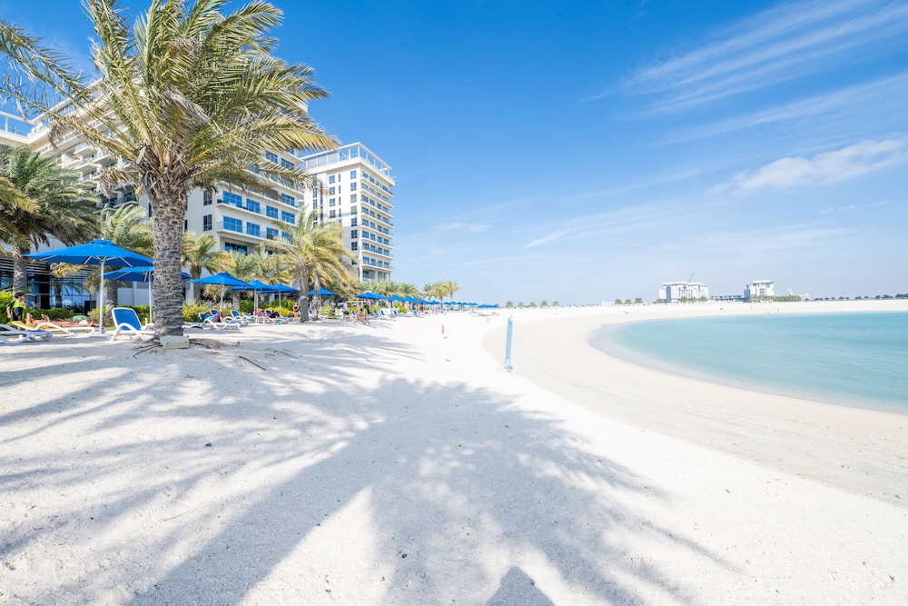 Luxury Beachfront Marjan Island — 4-Star Luxury Hotel in Ras Al Khaimah City, United Arab Emirates