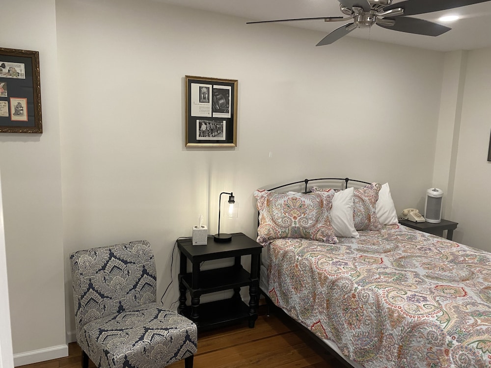 Hermann Crown Suites - photo 15