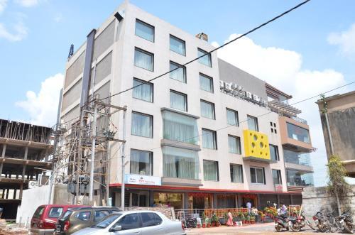 Hotel The Floret By OYO Rooms — hotel in Bhilai