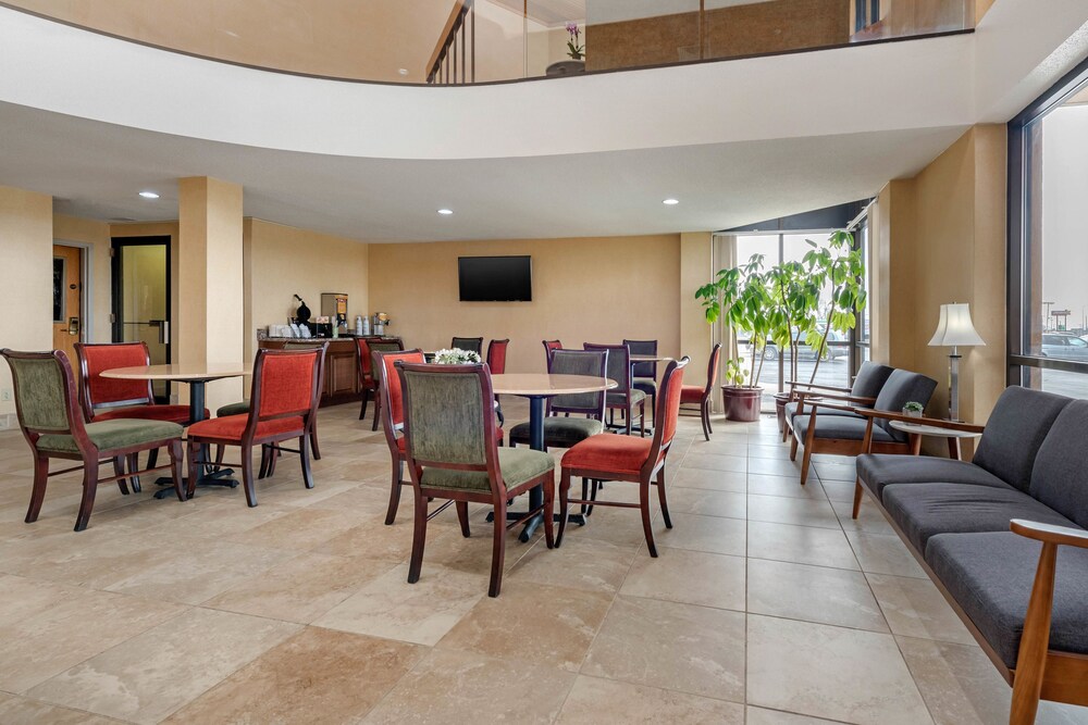 1734 West Hotel - photo 3